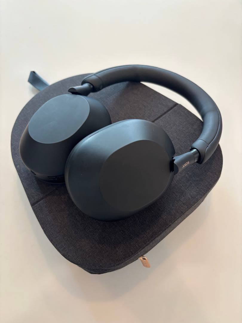 Sony WH-1000XM5（超美品）