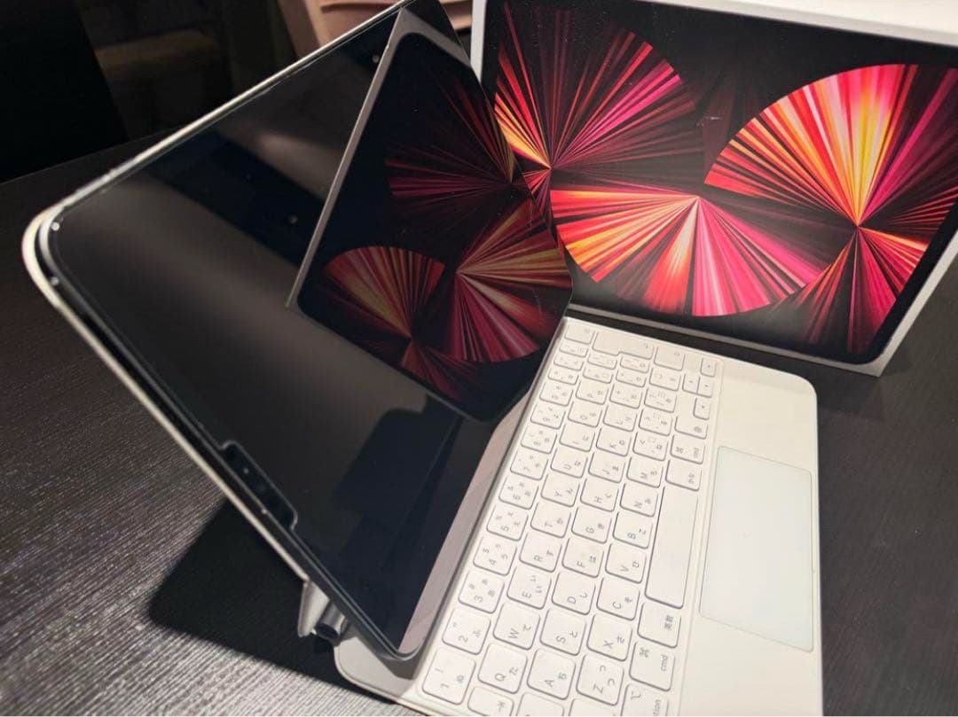 iPad Pro 11 セルラー M1 128gb+Magic Keyboard