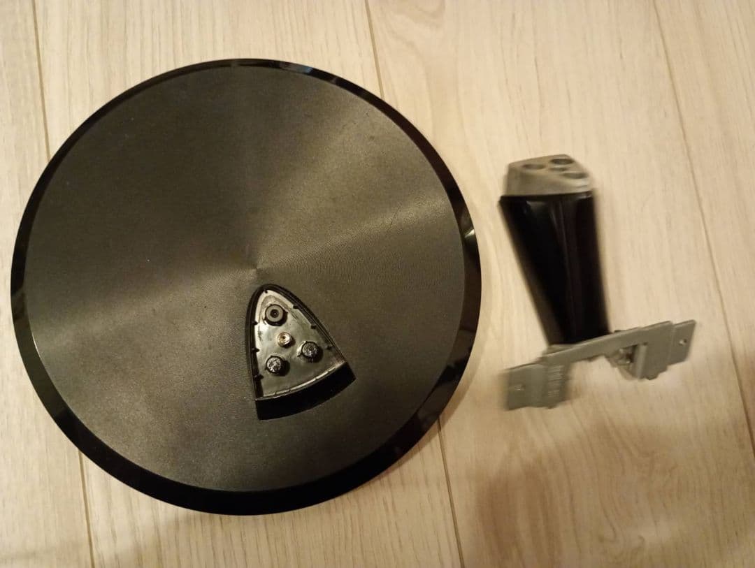 ASUS VP249 24インチモニターとFNA-M1550アームのセット