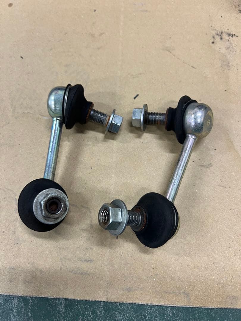 デリカD5 純正サスペンション　スタビリンクセット