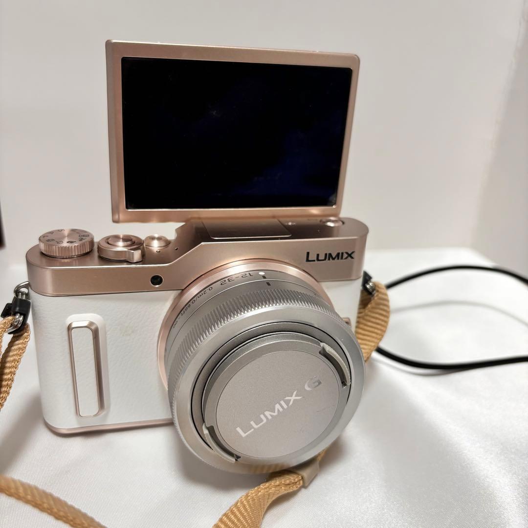 【美品】　Panasonic Lumix GF10 ホワイト　ダブルレンズキット