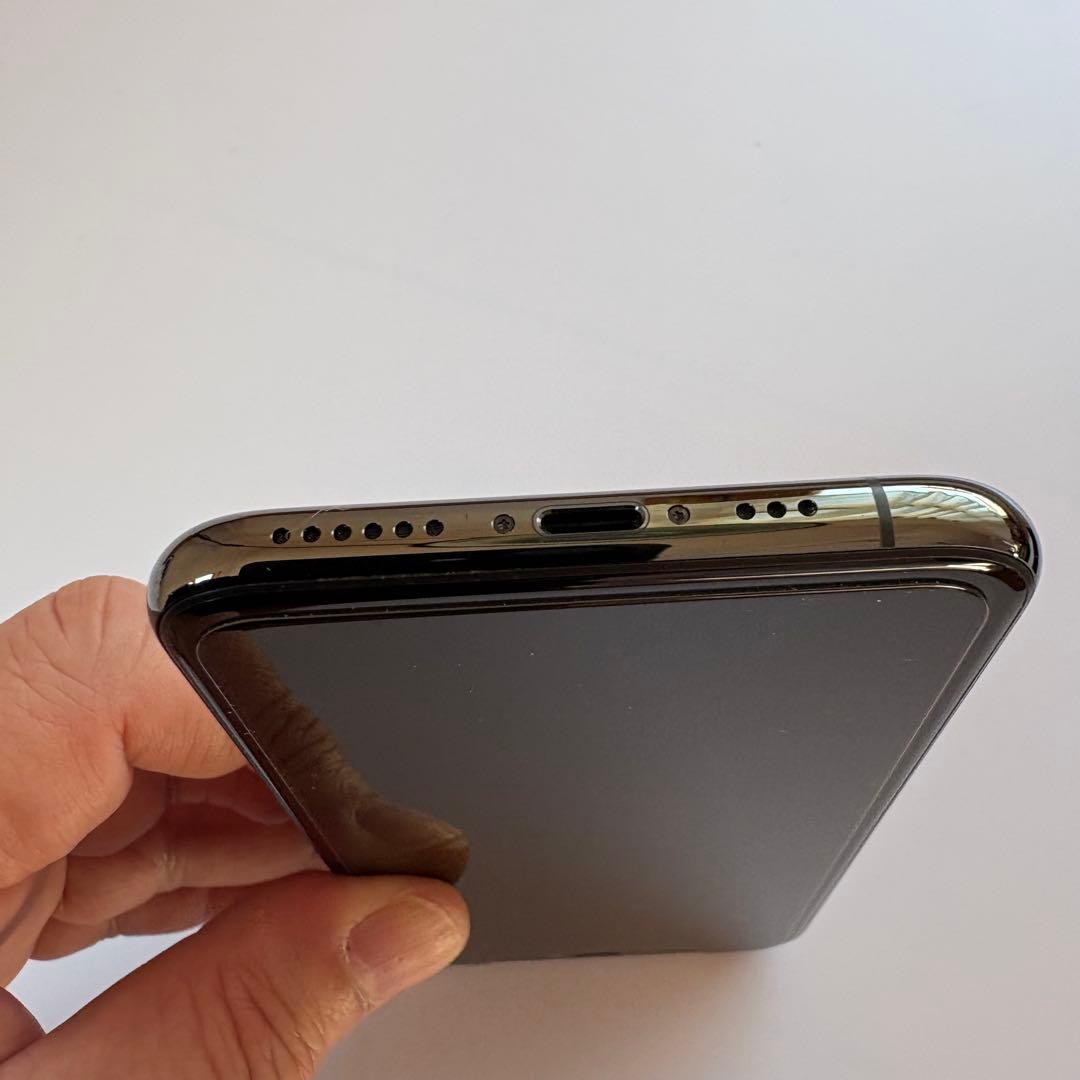 ゴ*ン様 iPhone11 Pro 本体 64GB SIMフリー アイフォン ア