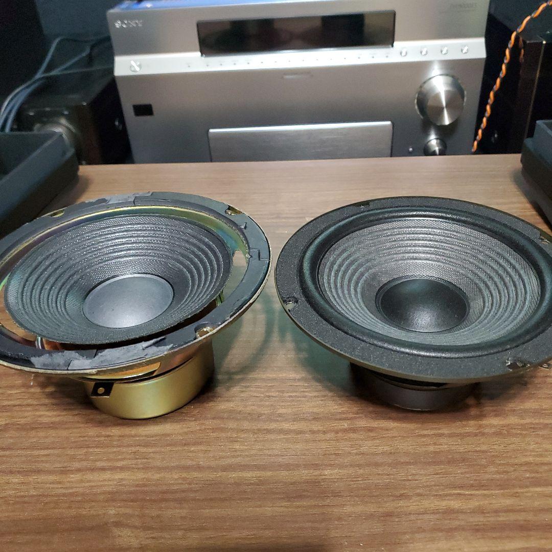 元箱付き！　JBL定番モニター