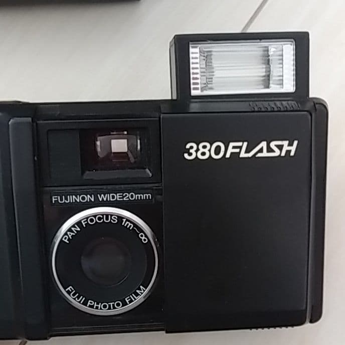 ポケットフジカ　カメラ　レトロ