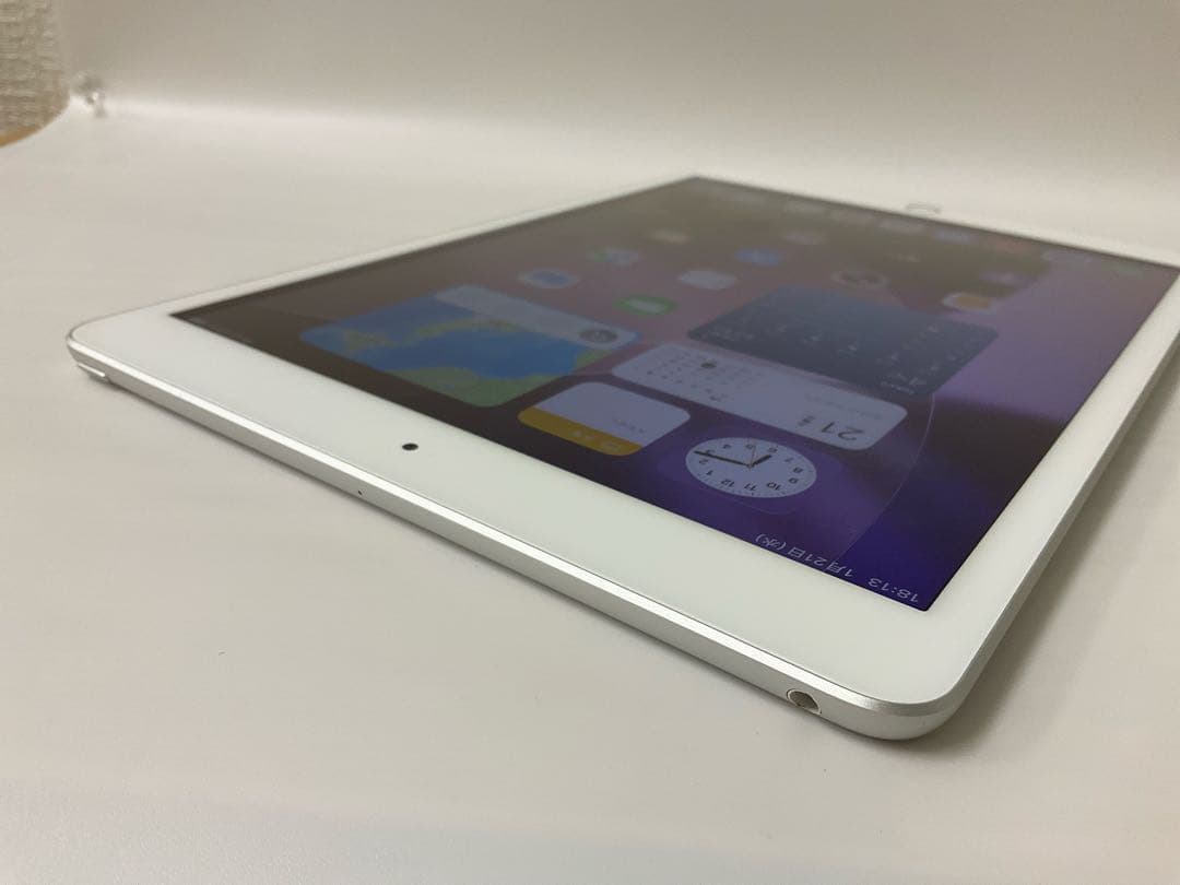 【美品】IPAD 第8世代 32GB シルバー Wifiモデル
