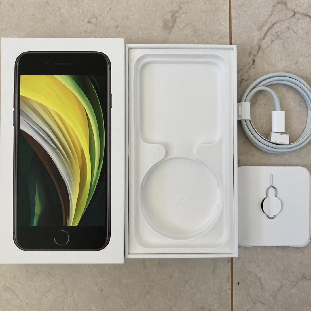 【美品】Apple iPhone SE (第2世代) ブラック SIMフリー