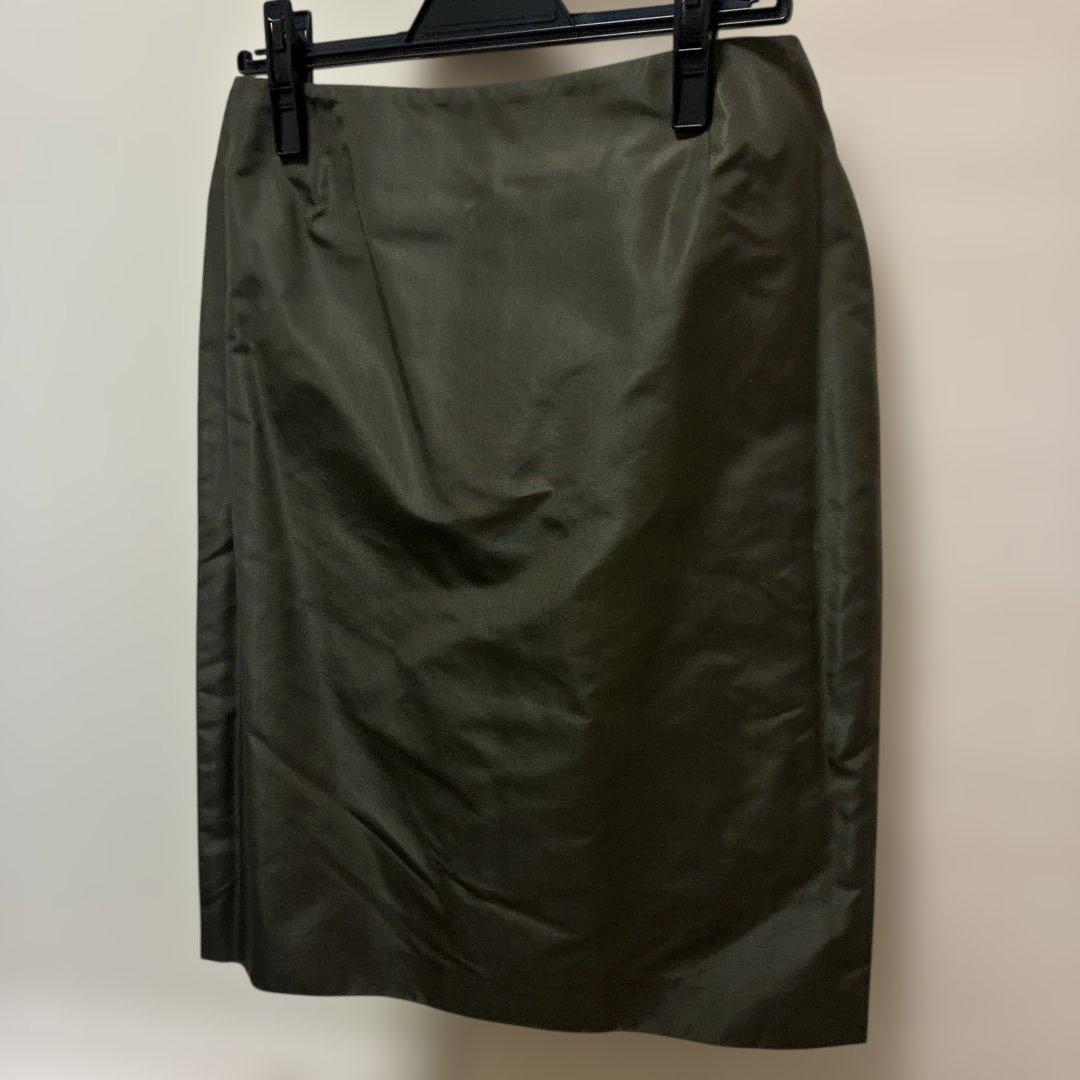 アクリス　ジャケットスカートオリーブ色　タグ付き