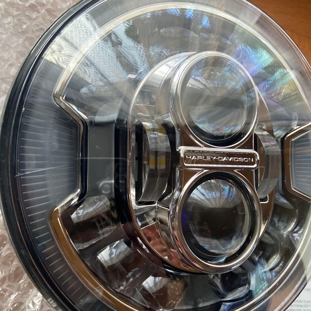 ハーレー純正デーメーカーアダプティブLEDヘッドライト（クローム）