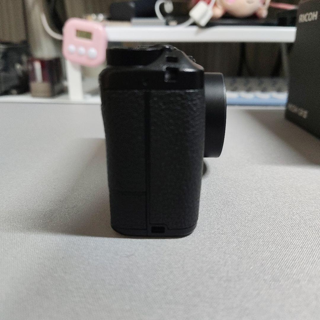 【ミニファインダー、レンズキャップ付属】RICOH GRⅢ　ショット数1228枚