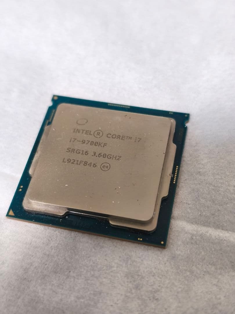 【動作未確認】Intel Core i7-9700KF CPU
