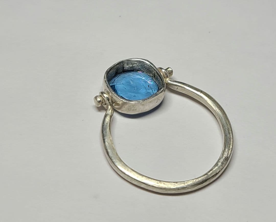 深い海の煌めき★サンタマリアアフリカーナアクアマリンリング、レインボーInc★