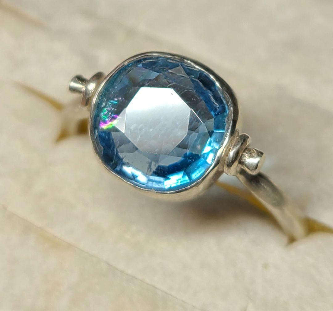 深い海の煌めき★サンタマリアアフリカーナアクアマリンリング、レインボーInc★