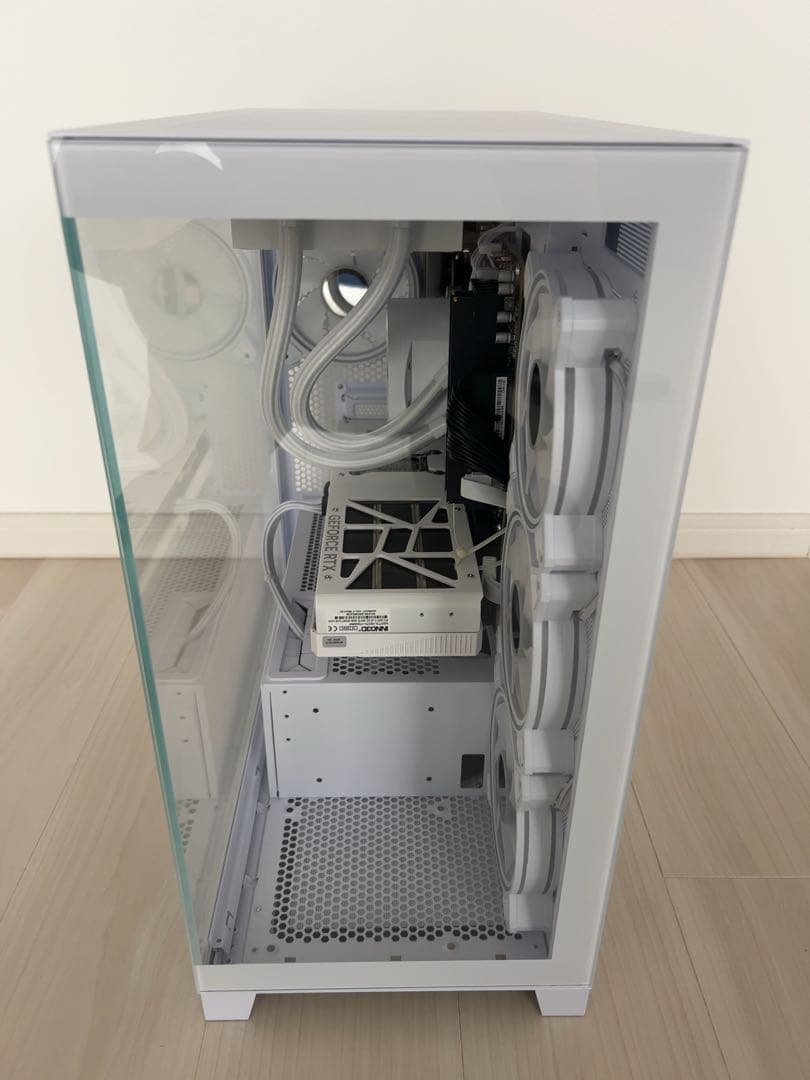 A*K様 【ジャンク品】鏡界2(SSDのみ無) 5070Ti ゲーミングPC ※