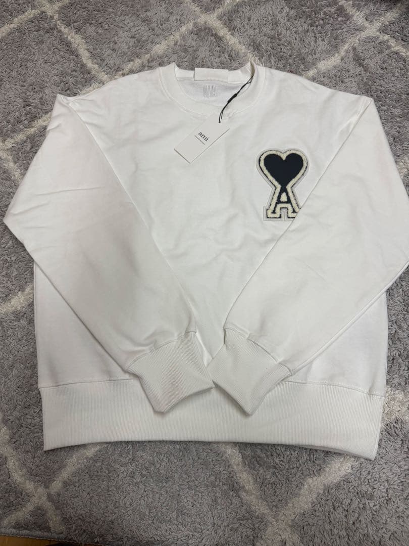 ami ホワイト スウェット トレーナー