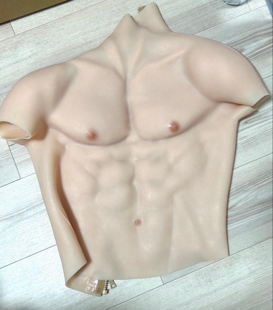 筋肉スーツ コスプレ