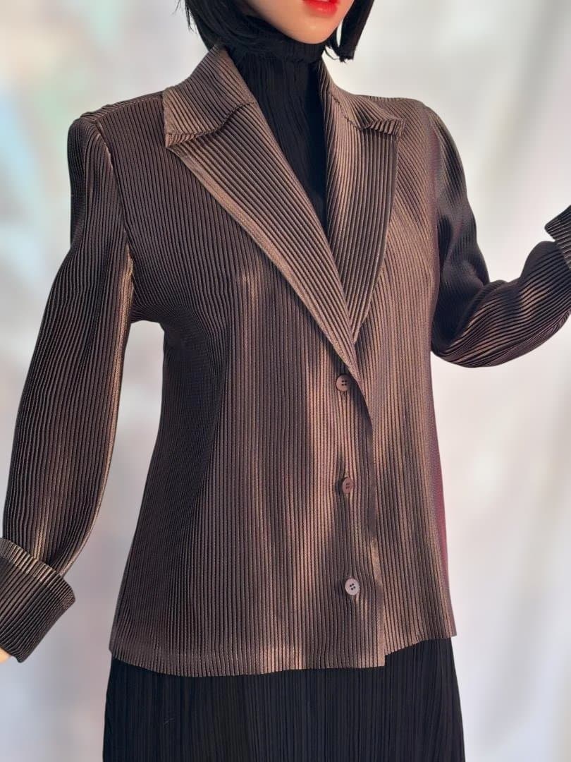 [希少] ISSEY MIYAKE　しっかりとしたプリーツ ジャケット