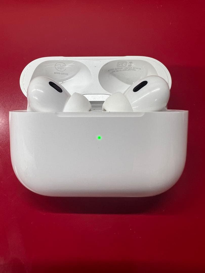 【美品】AirPods Pro2　第2世代 MQD83J/A（アップル純正品）