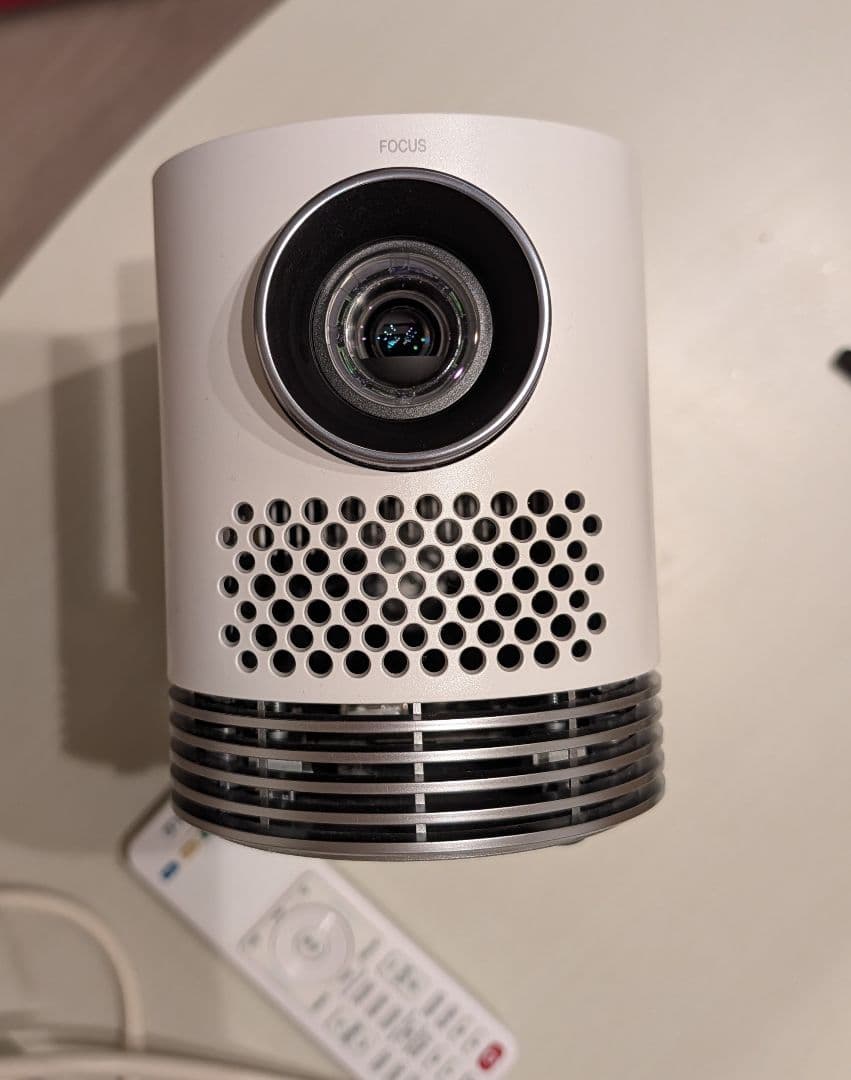 LG プロジェクター 2000ルーメン HF80JG 使用時間 2487時間