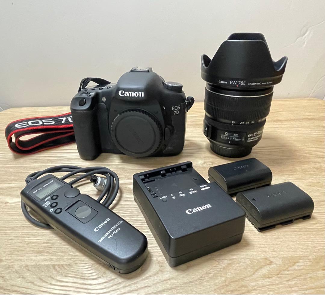 Canon EOS 7D デジタル一眼レフ 15-85mm f/3.5-5.6