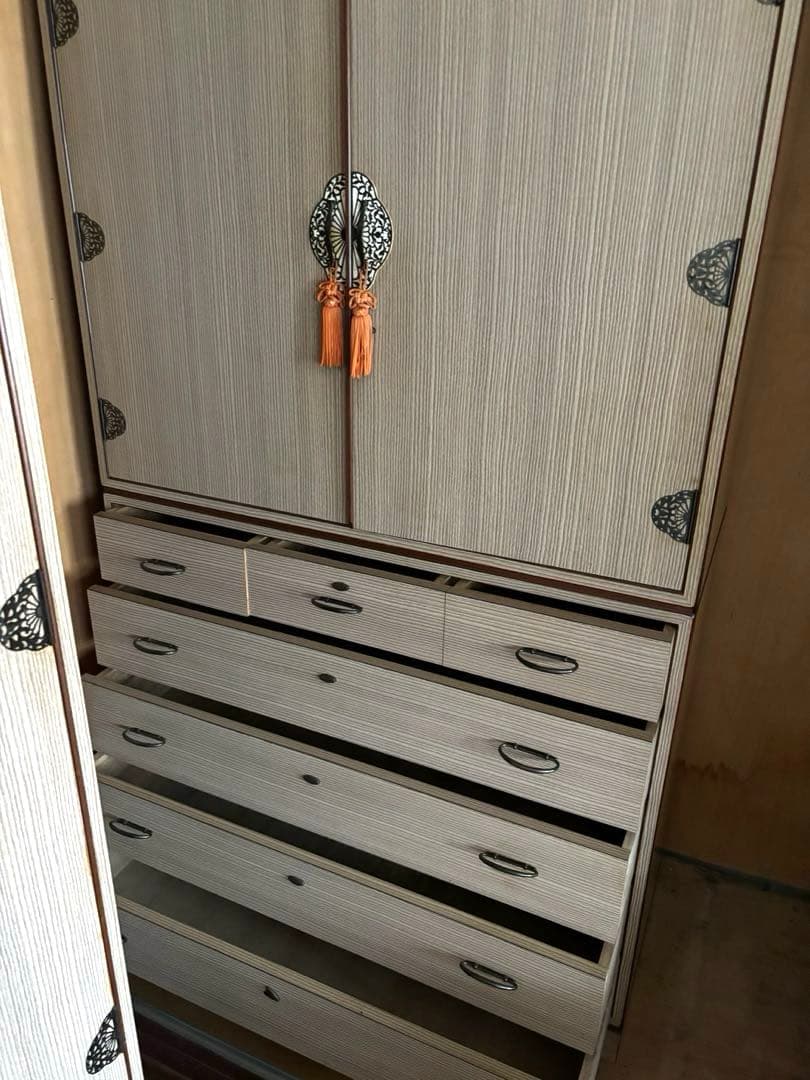 桐箪笥　和服用 引き出し付き