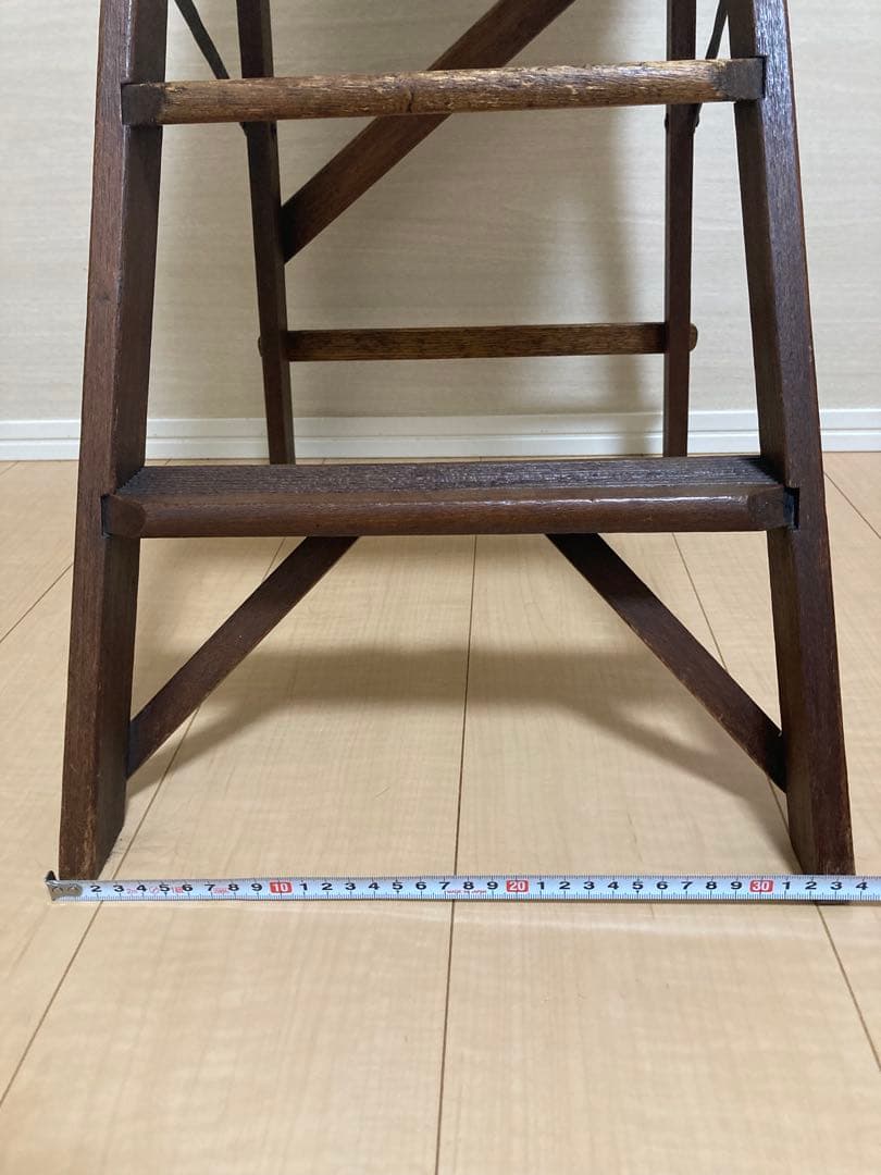 う*ぎ様 【アンティーク】木製折りたたみ式ステップスツール