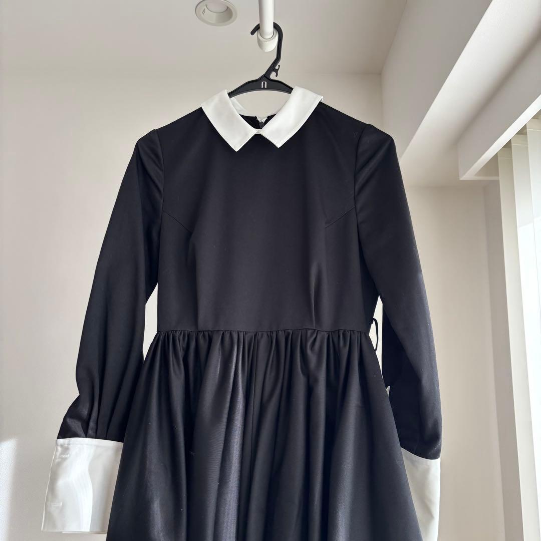 foufou ダブルカフスバイカラーワンピース