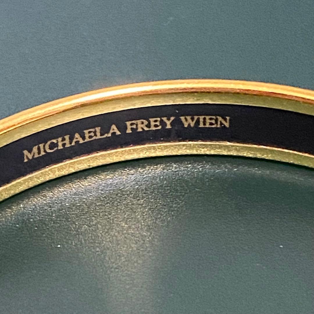 MICHAELA FREY WIEN エナメルバングル