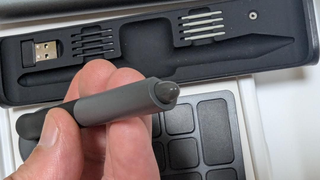 【ほぼ未使用】XP-Pen Deco Pro LW Gen 2 ペンタブ+おまけ