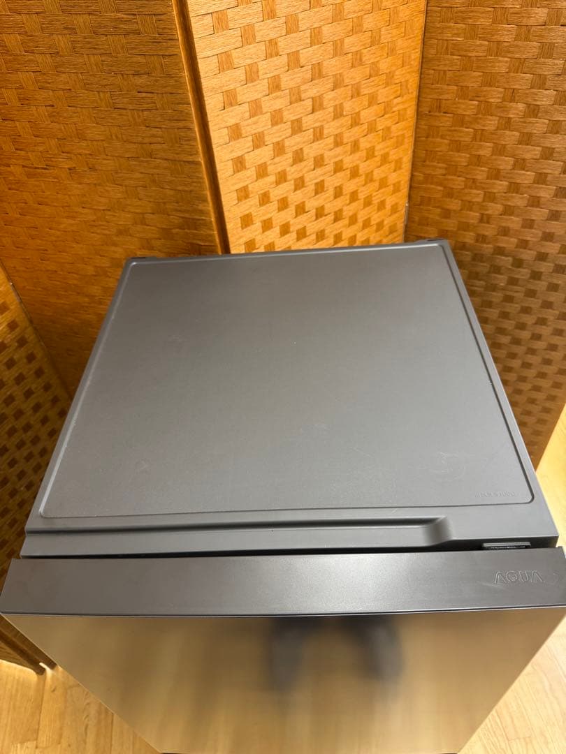F064　AQUA製 2024年製 冷蔵庫 135L 右開き 保証付き