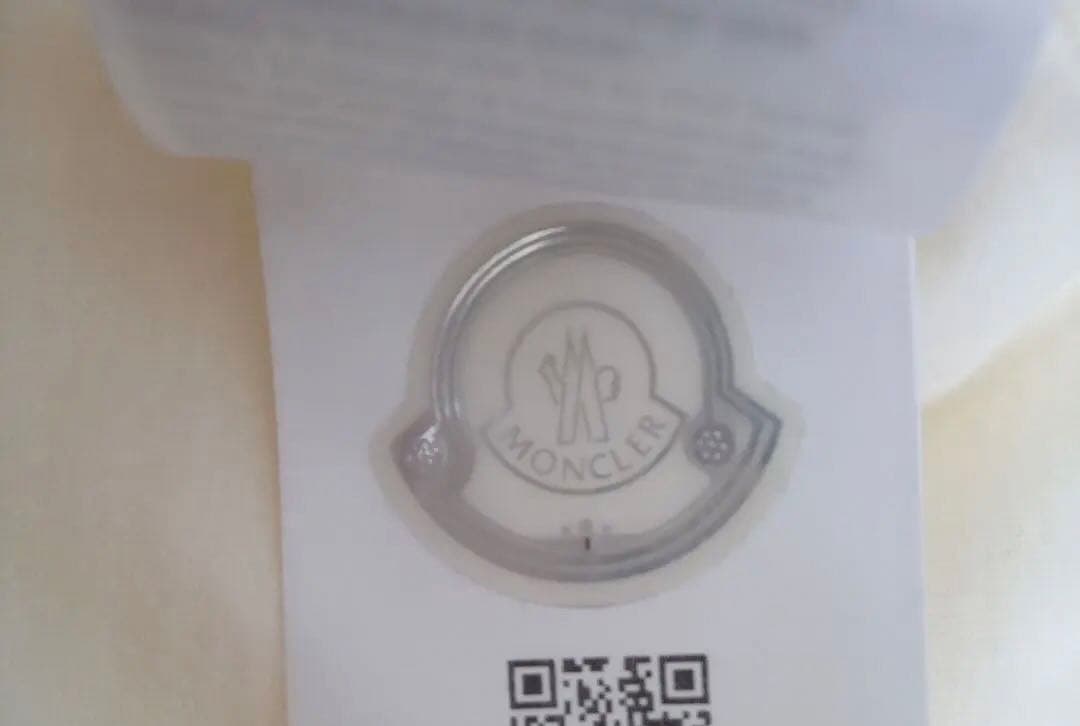 モンクレール　キッズ　Tシャツ　140センチ