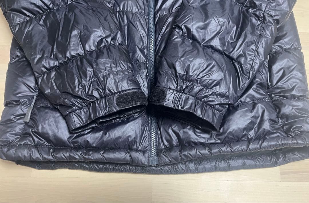 前*語様 mont-bell アルパインダウンジャケット Sサイズ 黒色 110