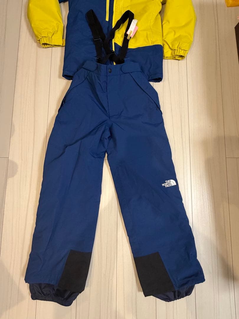 The North Face 子ども用スキーウェア 上下セット