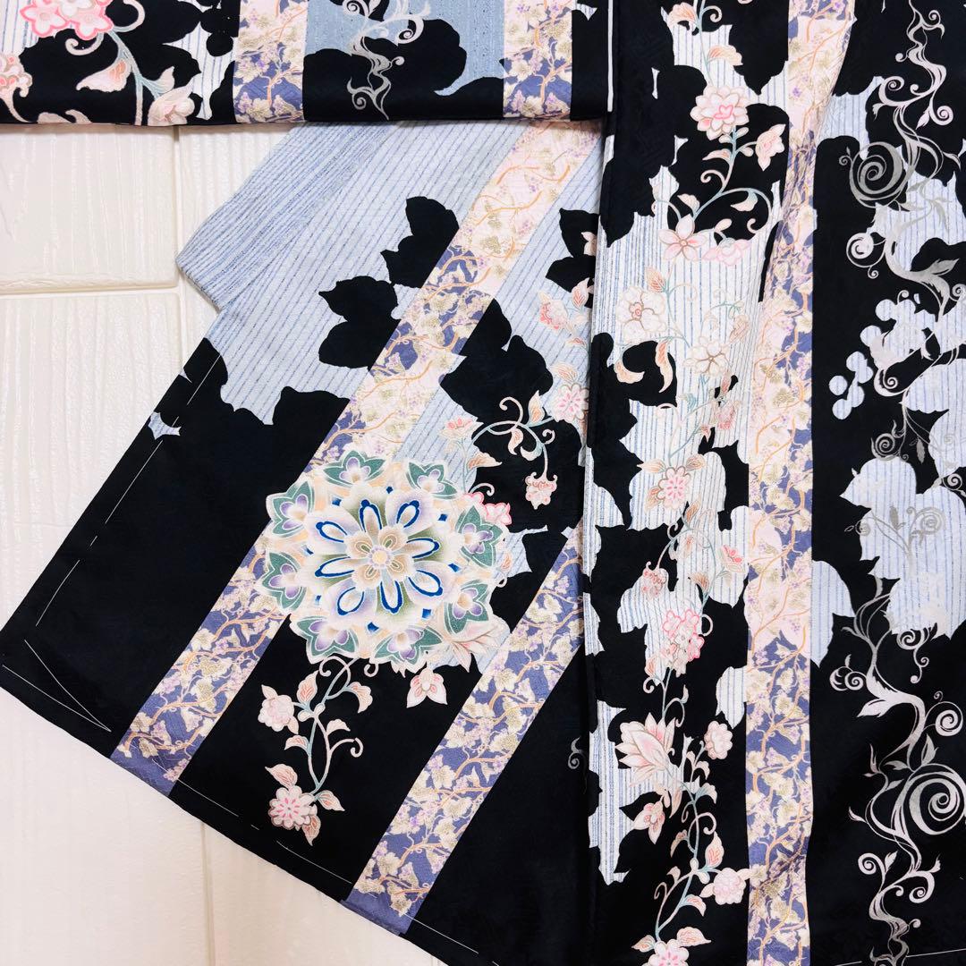 【新品/日本製】正絹 刺繍入り 高級京友禅 お宮参り 男の子 産着 襦袢付 鷹