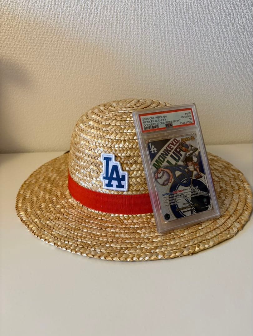 【PSA10/球場限定配布】LAドジャース/ワンピース麦わら帽子&ルフィカード