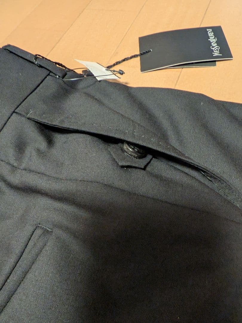 サン・ローラン　パンツ　エディ・スリマン　ブラック　タグ付き新品　スイス製