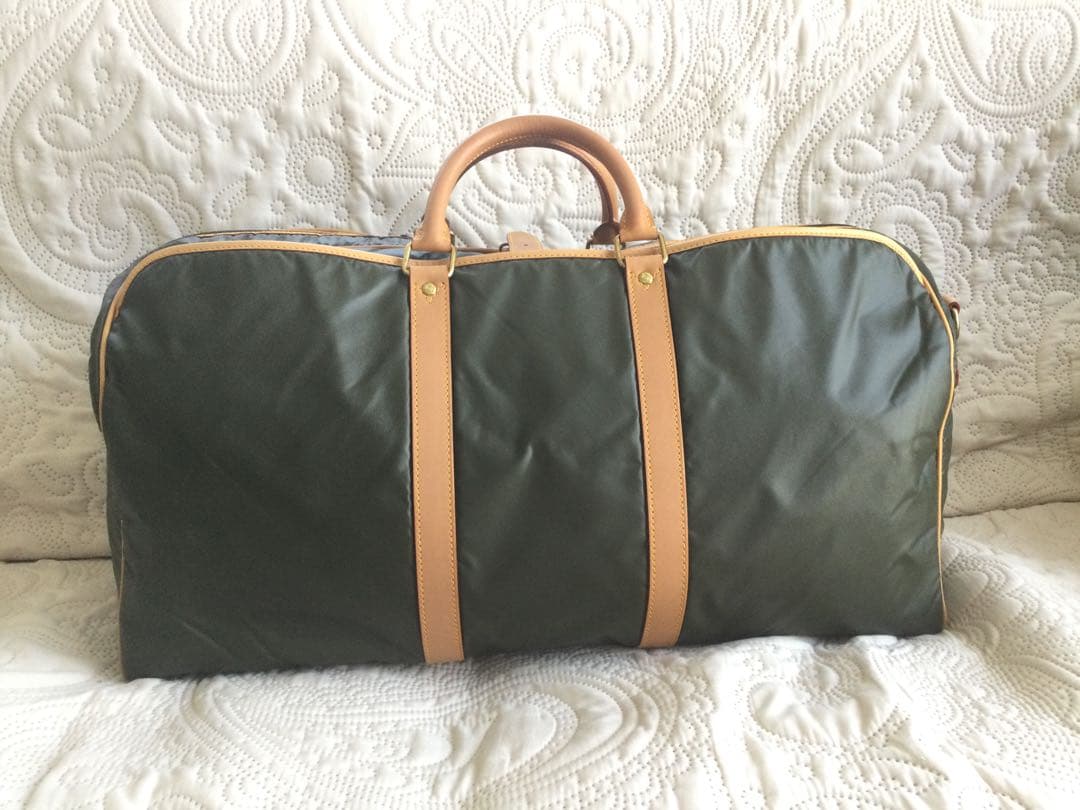 ハンティングワールド　ボストンバッグ