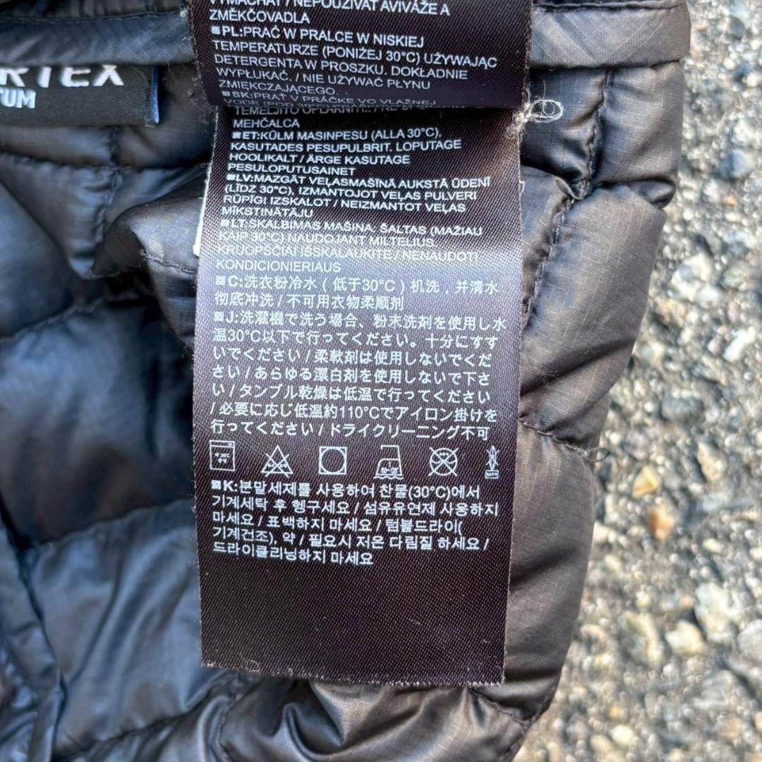 BURTON ak バートン ダウンジャケット ドローコード　フード取り外し可能