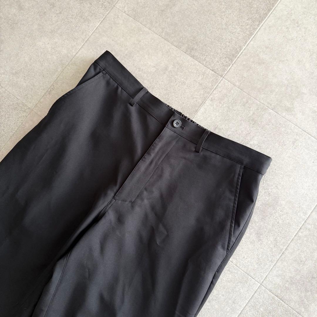 ニューバランス　セットアップ　スーツ　XLサイズ　ジャケット　パンツ　黒