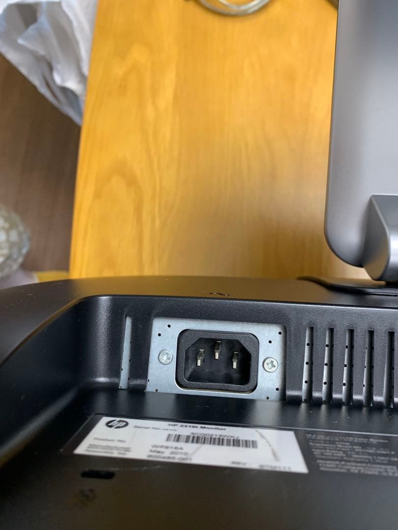 HP 2310t タッチ操作対応23インチ　　　　　　ワイド液晶モニター