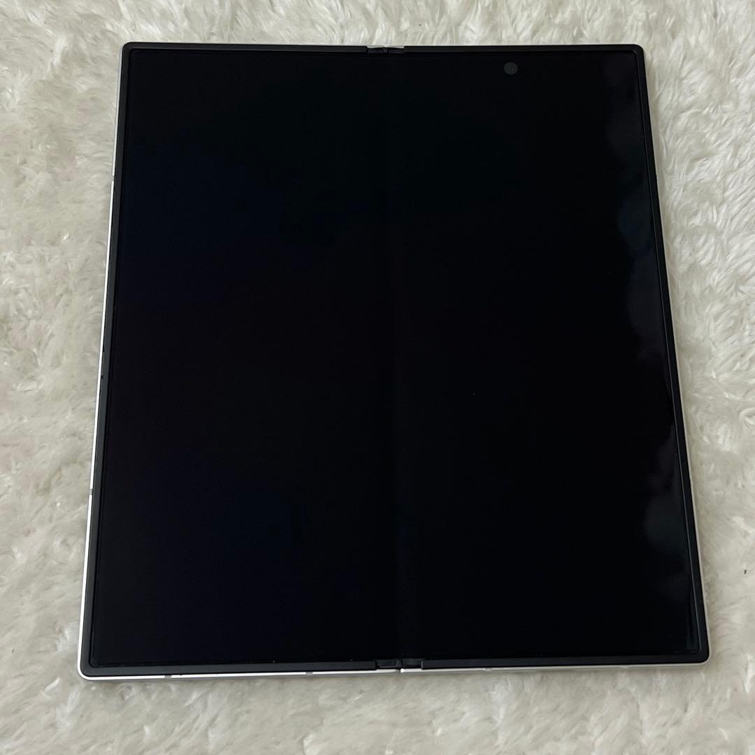 Galaxy Z Fold6 256GB 日本版 SIMフリー o21