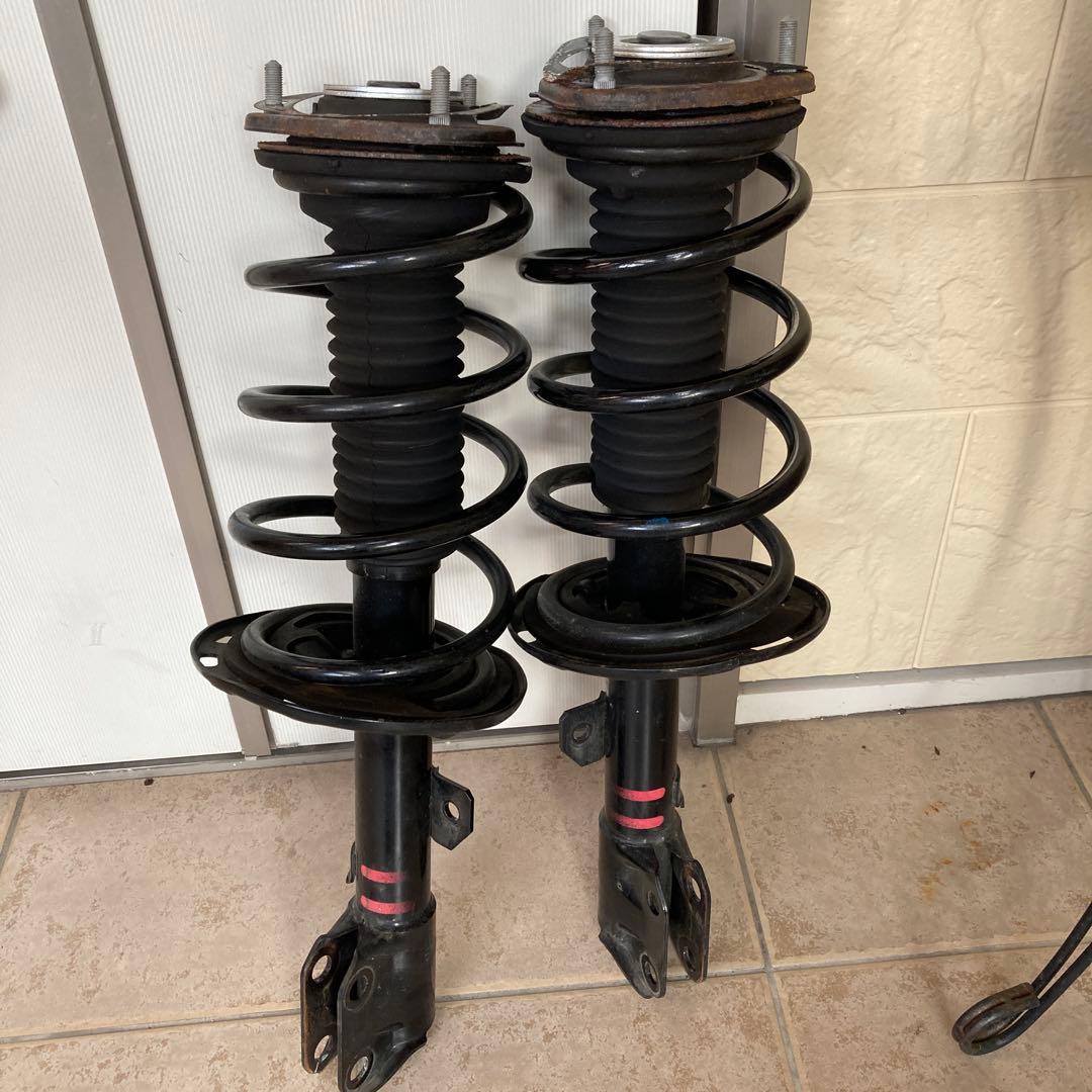 ヴォクシー 70 4WD 純正フロントサスペンション