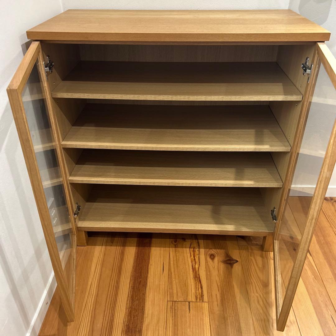 無印良品　食器棚　ガラス扉　脚付　廃盤