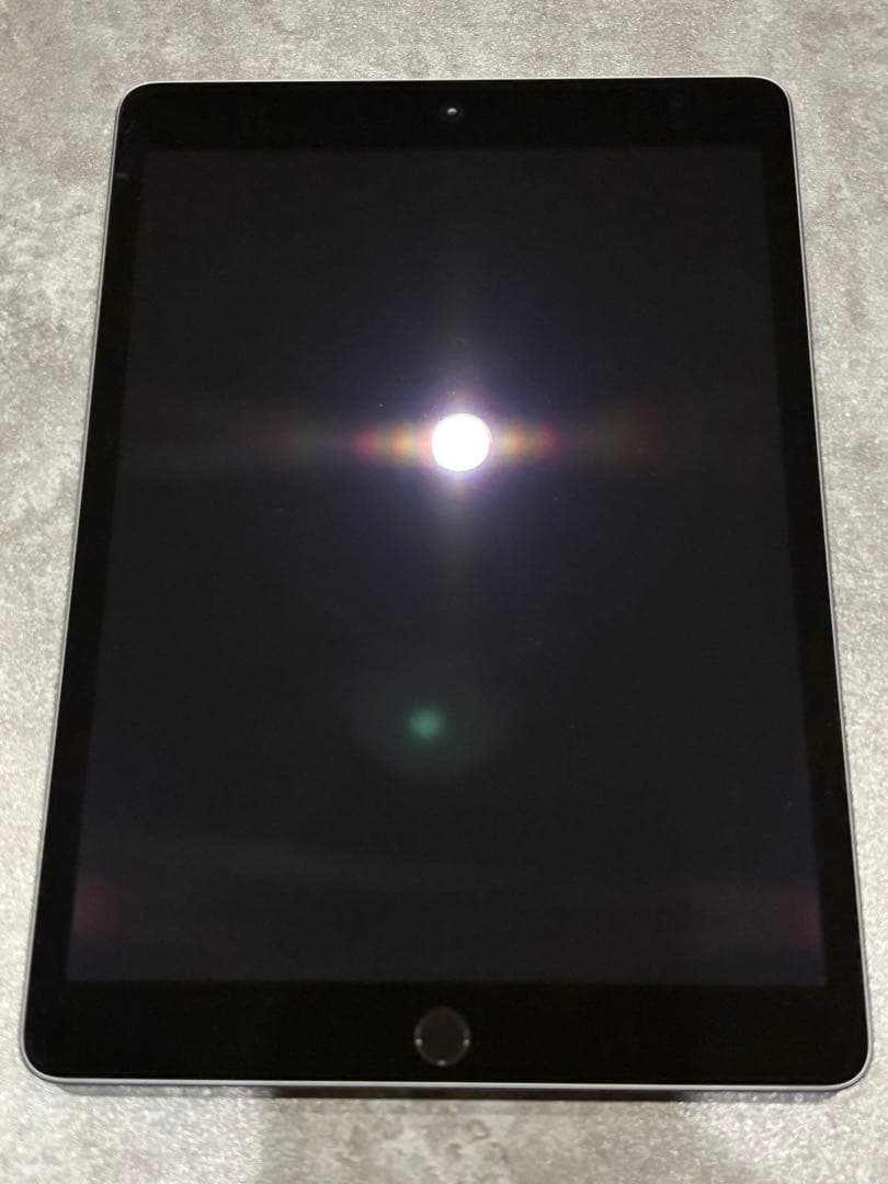 ⭐︎美品⭐︎ iPad 第7世代　wi-fiモデル　32GB