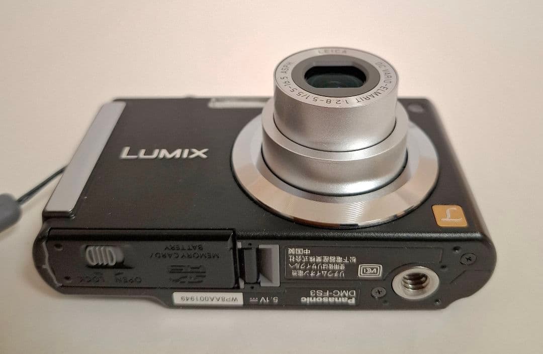 [美品]パナソニック Panasonic Lumix DMC-FS3 コンデジ