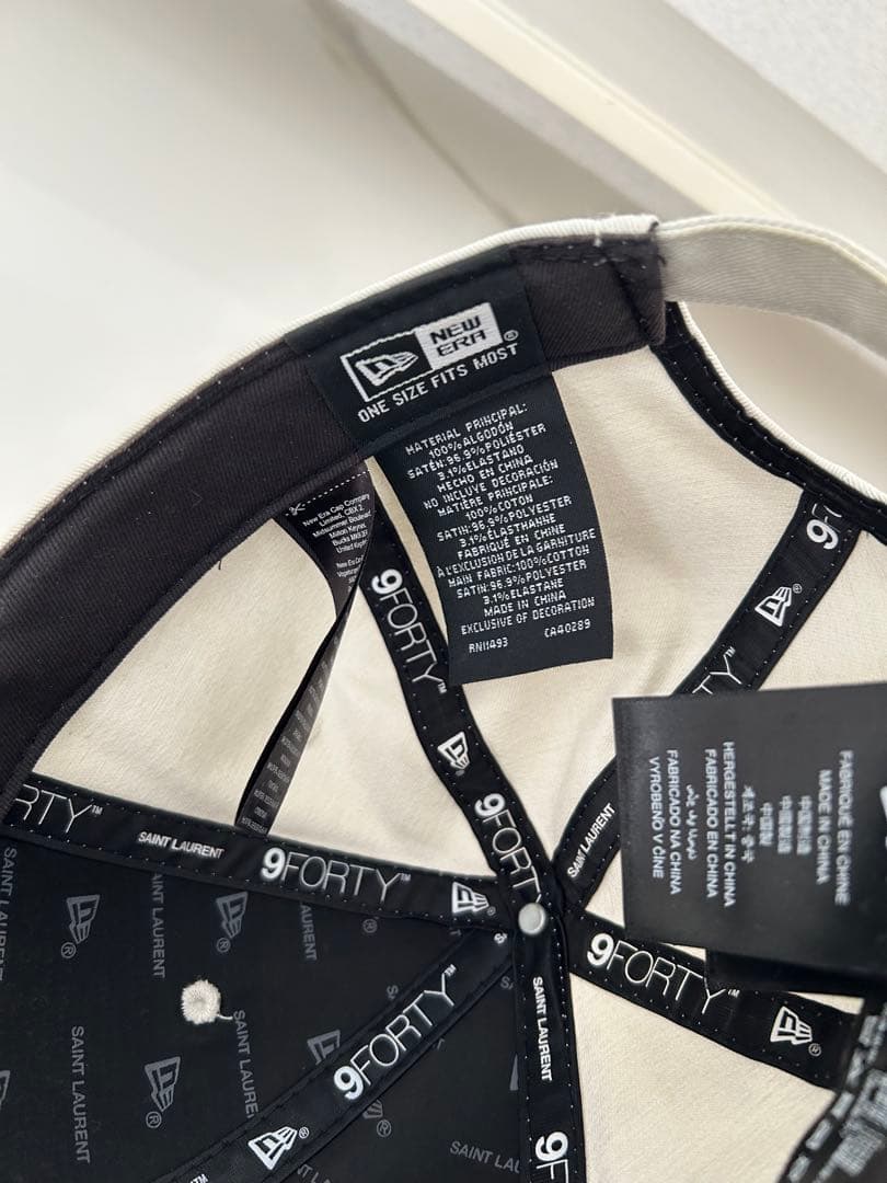 SAINT LAURENT 9FORTY ホワイトキャップ