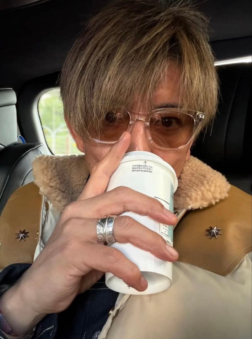 ハ*ー様 OWNDAYS サングラス　木村拓哉　プライベート着用　調光　キムタク