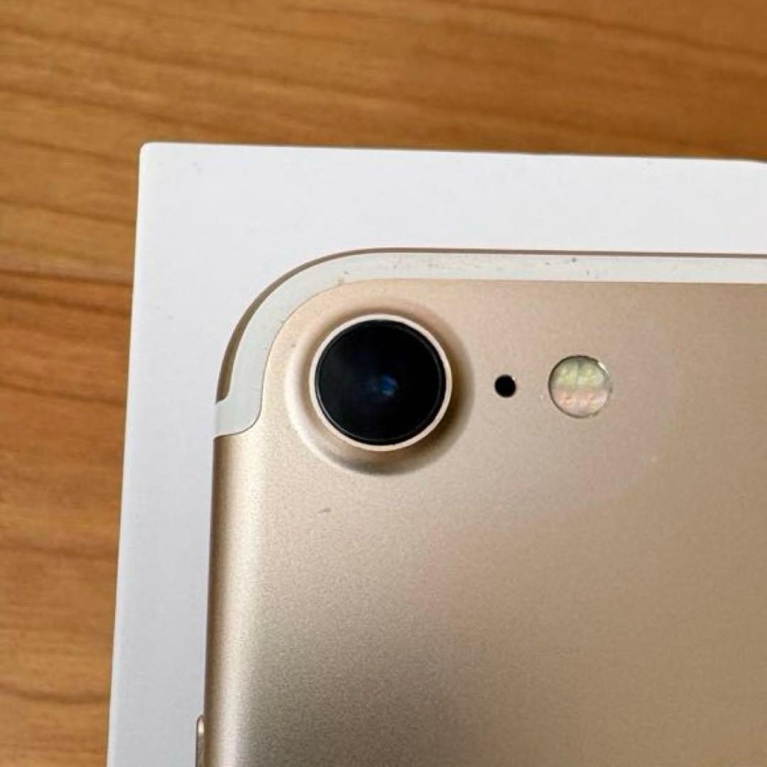 ち*ー様 Apple iPhone 7 ゴールド 256GB