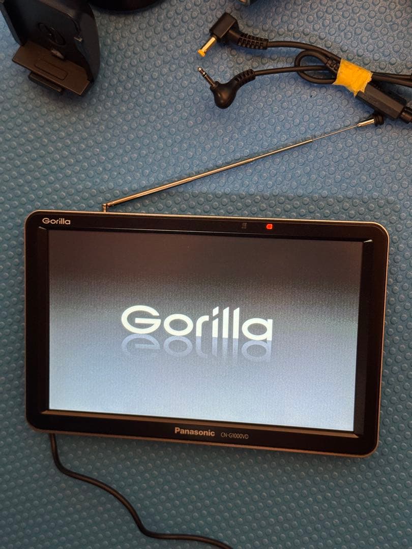 CN-G1000VD パナソニック　ポータブルナビ　2016年