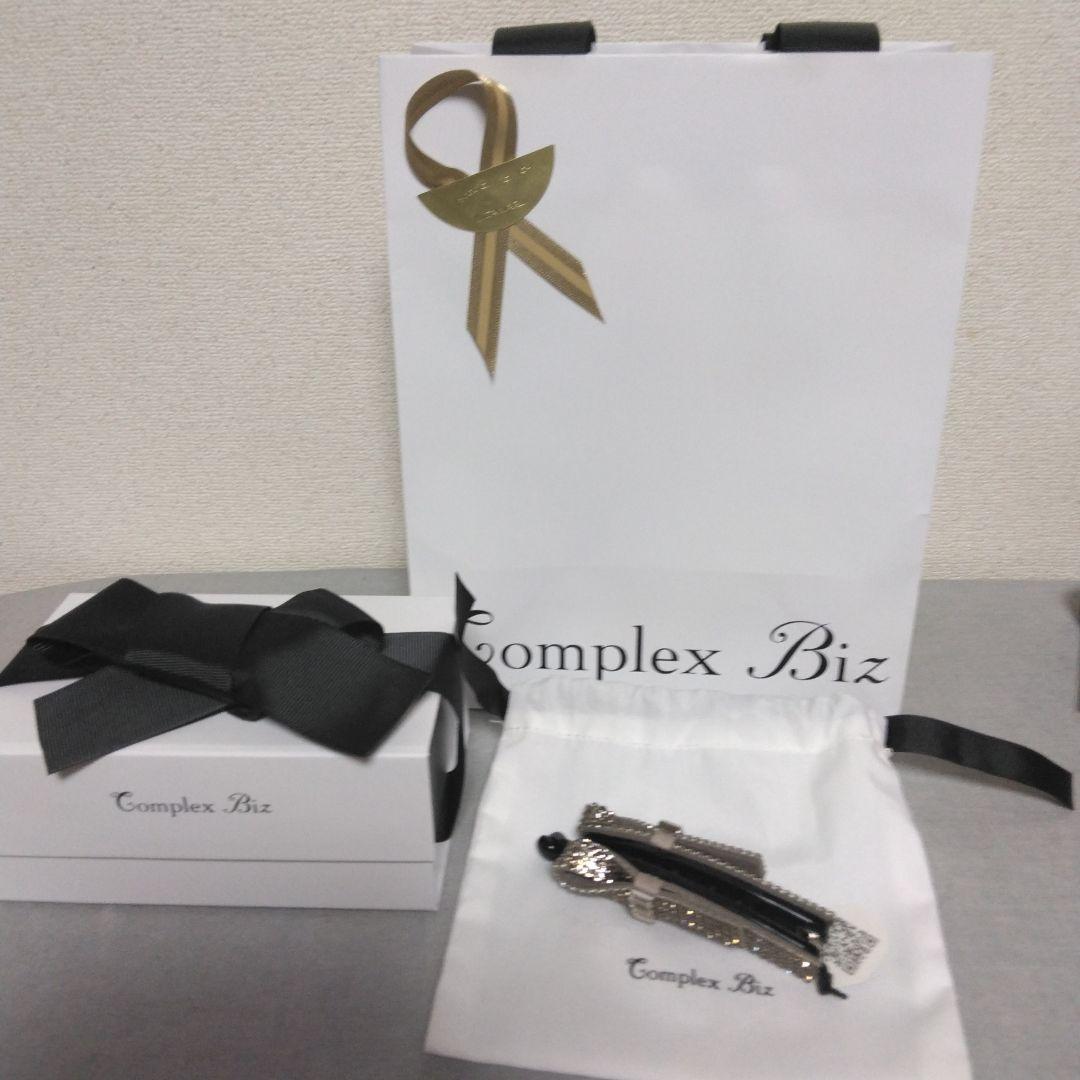 【新品未使用】Complex Biz スワロフスキーバナナクリップ