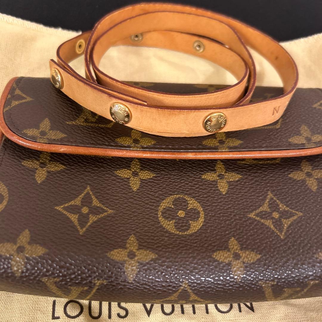 バッグ Louis VuittonBelt bag XS